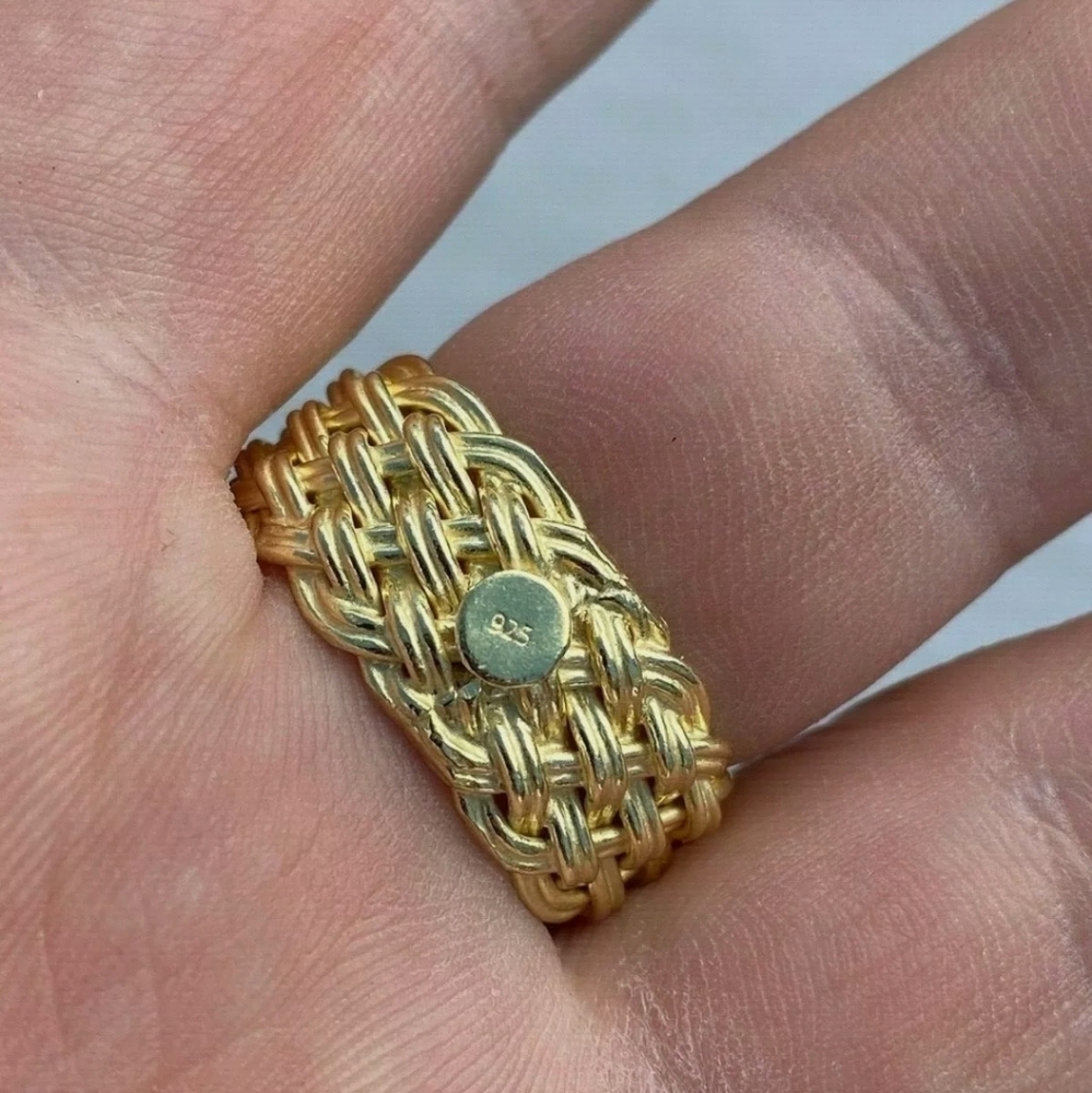 Men's ring